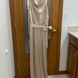 Elegant Cream Sleeveless Jumpsuit